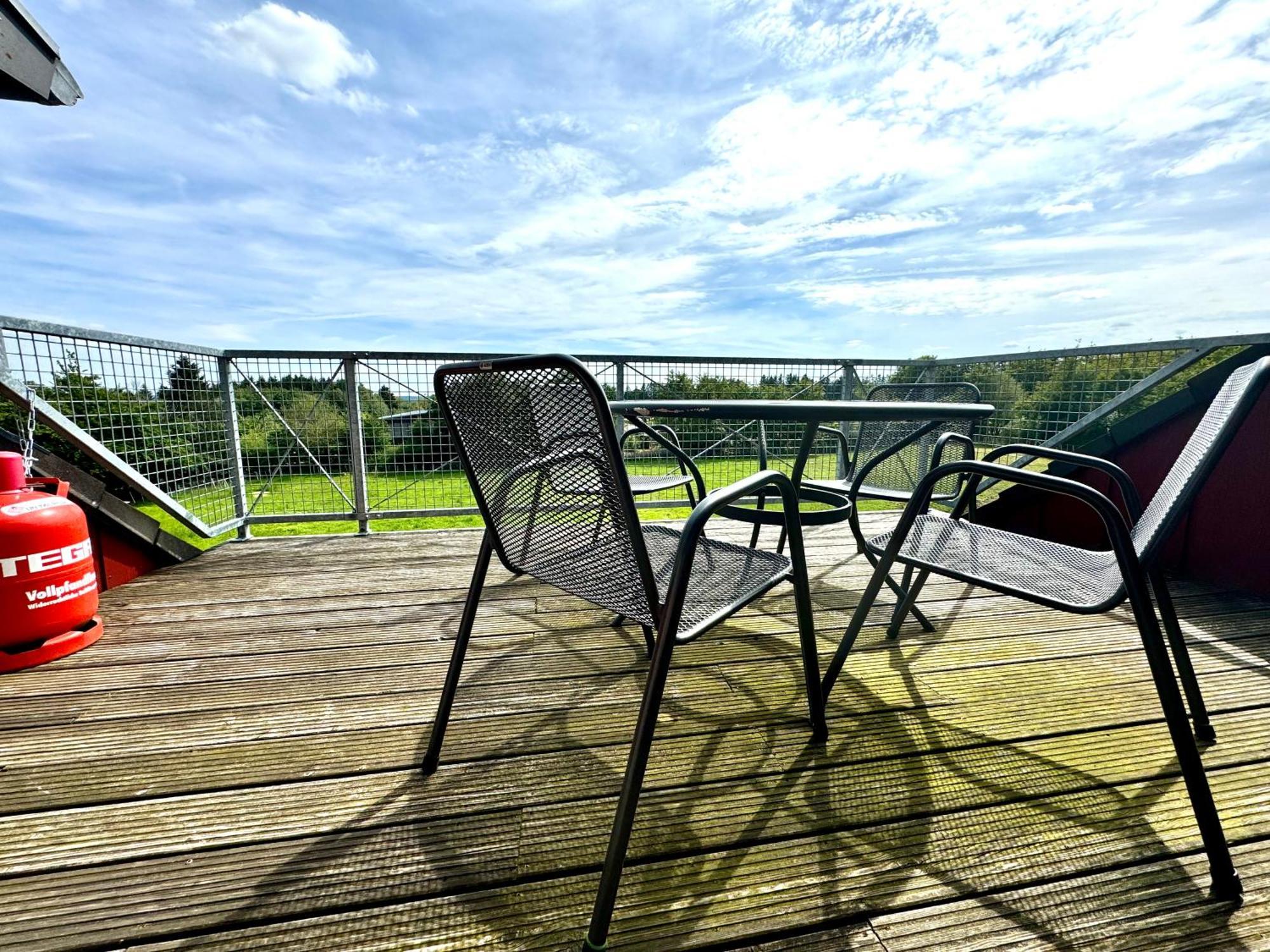 Hof Vierzehnender Im Hohen Venn - 70Qm Fachwerk-Studio - Grosses Wohn-Schlafzimmer Mit Dachterrasse Und Kaminofen - Separate Kueche - Perfekt Fuer Paare - Monschau - Eifel - Hunde Willkommen - Islandpferde Екстер'єр фото